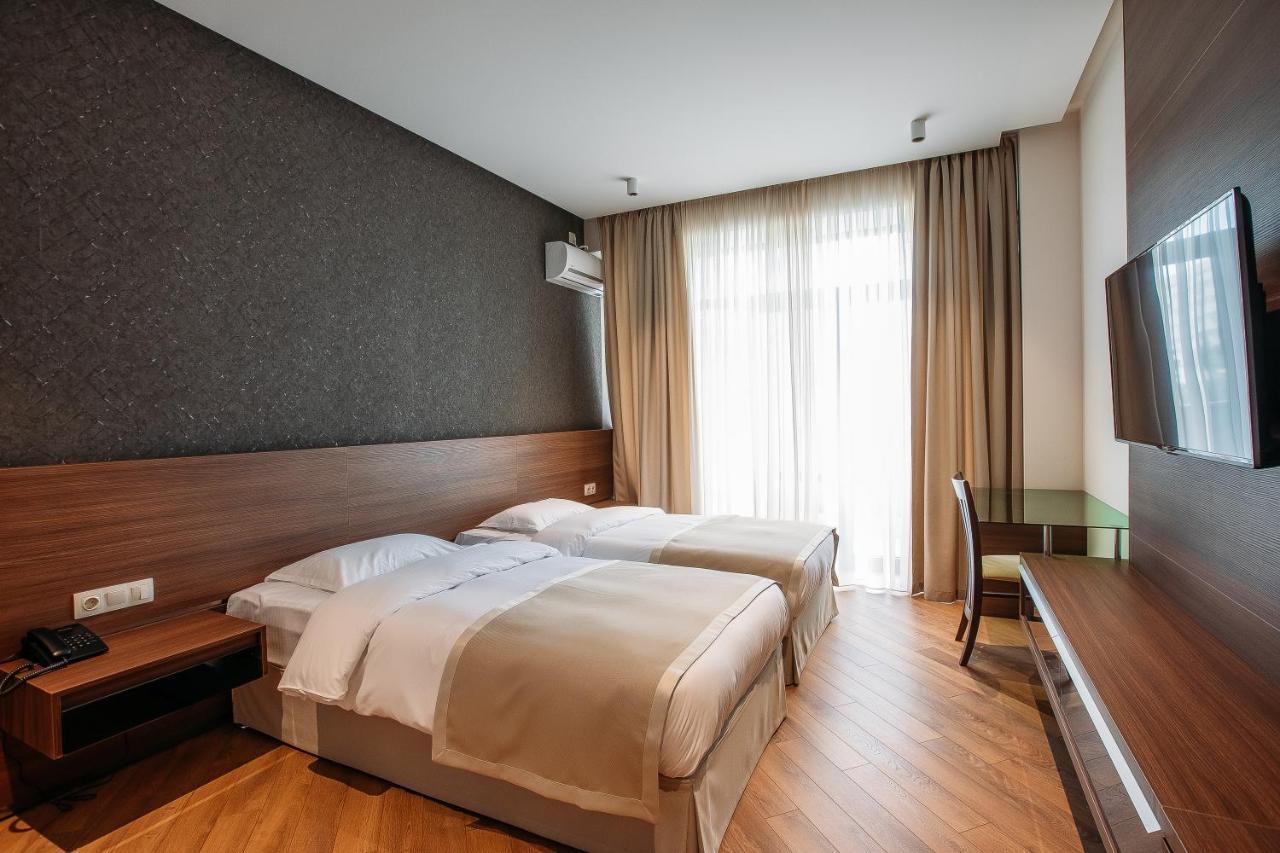 Hotel Parma Тбилиси Экстерьер фото